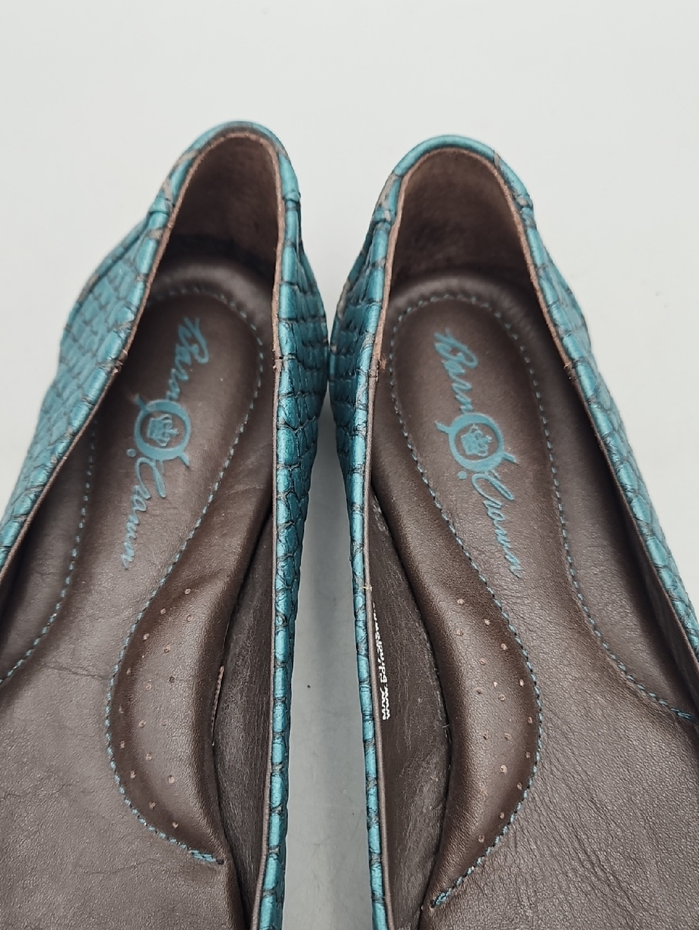 BORN Size 7.5 Teal Textured Leather Ballet Flats Shoes Slip On - Picture 9 of 12